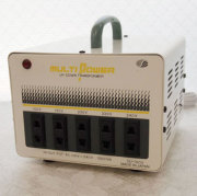 SU-550｜ほぼ世界中の電圧に対応したマルチトランス 寝室や書斎に最適