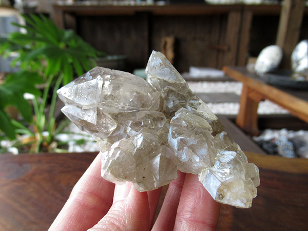 ロシア ダルネゴルスク産 水晶原石 クラスター | 天然石専門店【鬮石】