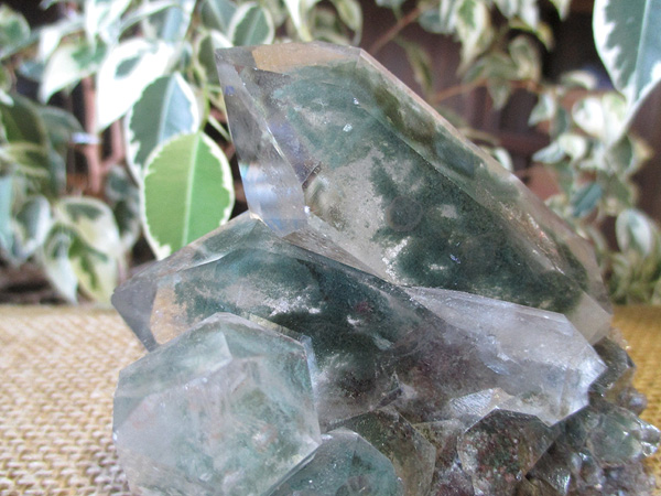 高品質 ガーデンクォーツ 水晶 クラスター 原石 販売 | 天然石専門店/鬮石