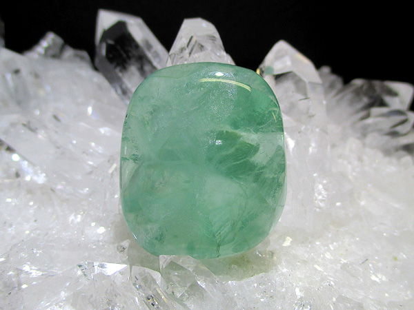 高品質】 グリーンフローライト 【鬮石（くじいし） kujiishi】