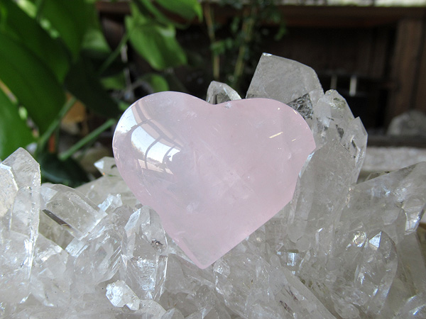 ローズクォーツ ハート マダガスカル産 | 天然石専門店【鬮石】