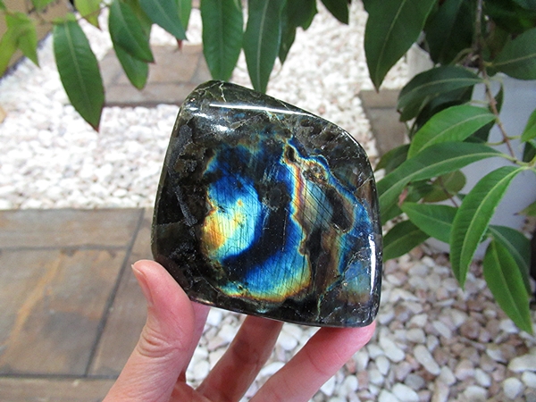 ラブラドライト 置物 ポリッシュ 磨き石 販売 通販 | 天然石専門店【鬮石】