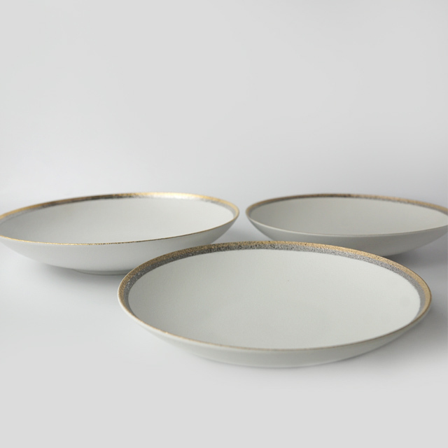 平ボウル スノー渕金銀 27cm