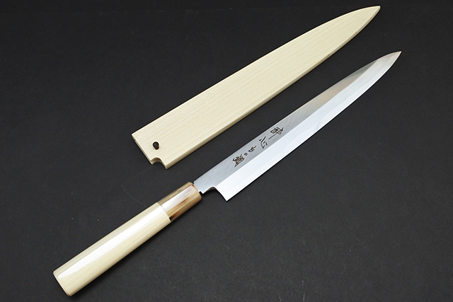 大阪・堺】酔心 白二鋼 柳刃包丁 木鞘付き 右利き 刃渡24／27