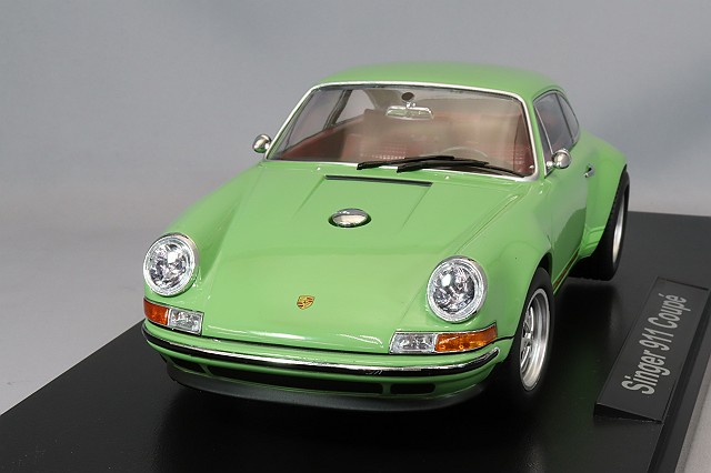 KKスケール 1/18 シンガー 911 クーペ ターコイズブルー