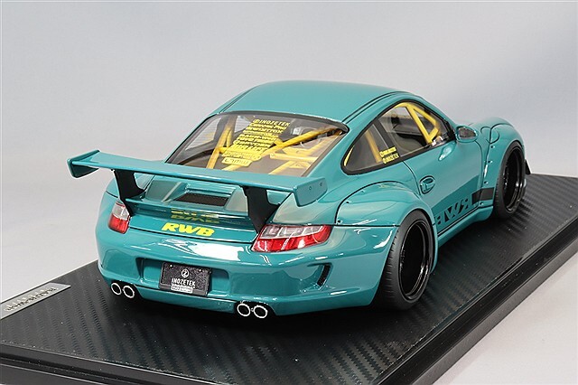 イグニッションモデル 1/18 RWB 997 グリーン/WORK M1タイプ18インチ