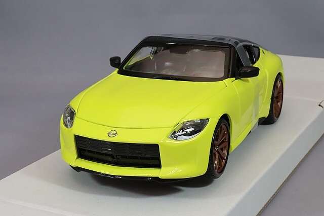 マイスト 1/24 日産 Z 2023 イエロー