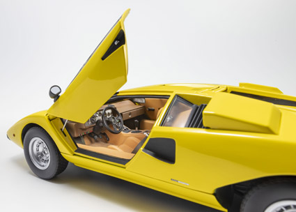 京商 1/18 ランボルギーニ カウンタック LP400 イエロー