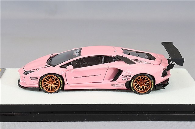 PGM (Private goods model) 1/64 LB-WORKS LP700-4 ピンク