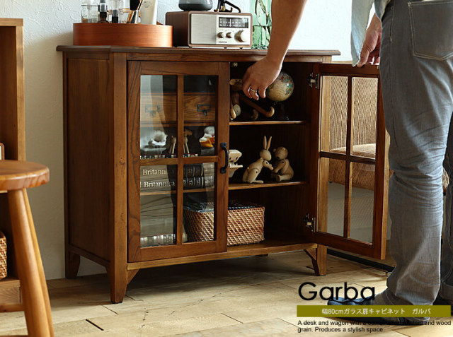 幅80cmガラス扉キャビネット Garba（ガルバ）｜北欧・ヴィンテージ