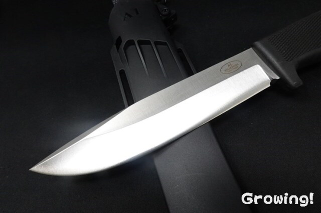 ナイフショップ グローイング！□FALLKNIVEN【ファルクニーベン