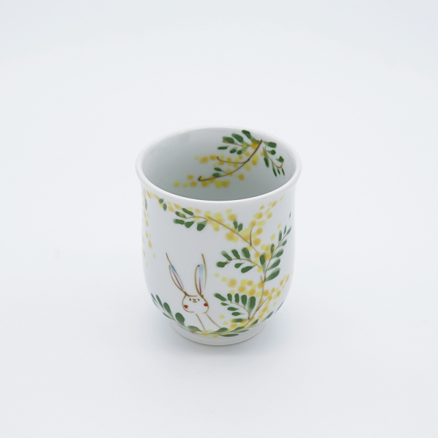ミモザとうさぎ／湯呑(小)｜空萌工房(そらもえこうぼう)｜田口紀美子