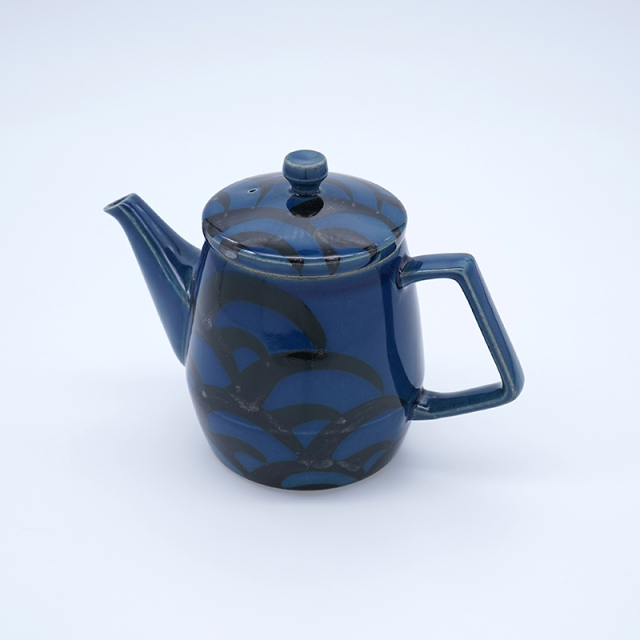 波佐見焼 一誠陶器 ルリ青海波たっぷりポット