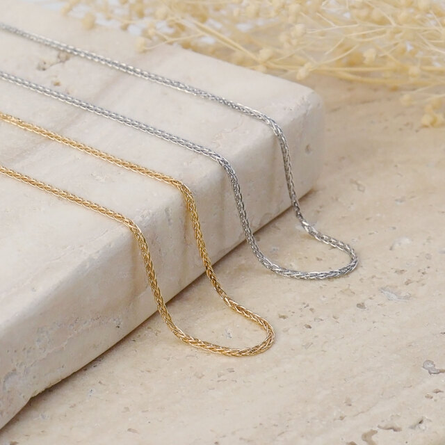 ゴールド チェーン ネックレス 18金 K18 スピガカット 幅 0.8mm 約 2.7