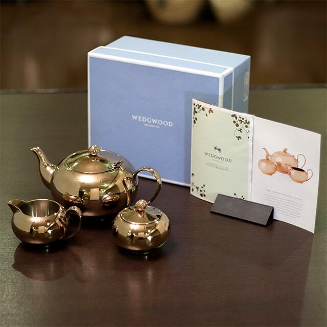 中古】WEDGWOOD(ウェッジウッド) ワイルドストロベリー 3点ティー