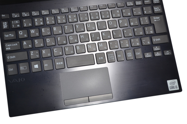 √ VAIO PCG-71712N キズあり ストレージ無 √ VAIO PCG-71712N キズ