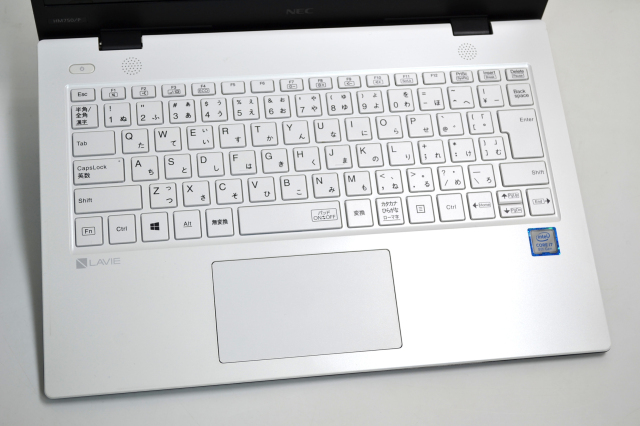 良品 フルHD 14.0型 パールホワイト NEC LAVIE Home Mobile HM750/P