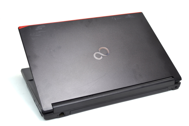 フルHD 手のひら静脈認証 富士通 LIFEBOOK A746/S Core i7 6600U