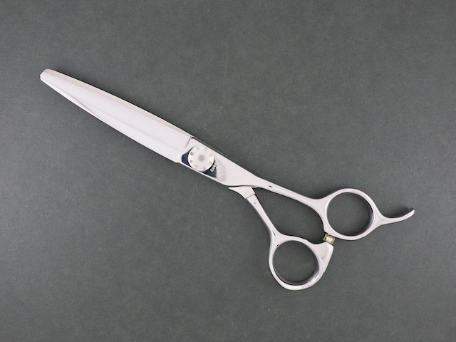 ファルコ Falco 美容師用 理容師用 トリマー用 中古シザー ハサミ屋はやし