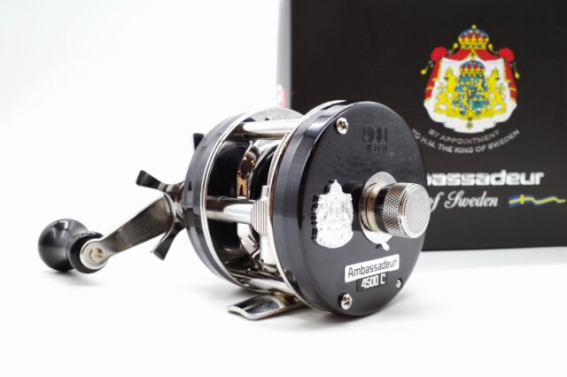 Abu Garcia『Ambassadeur 4500C Factory tuned Black』