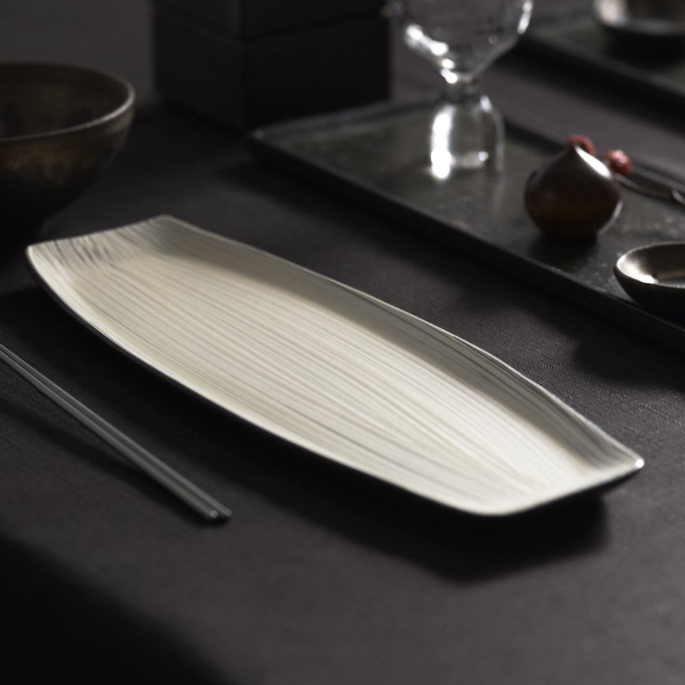 奥田章｜刷毛目さんま皿｜作家もの和食器通販”IVORY