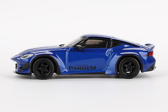 MINI GT 1/64 Pandem Nissan Z セイランブルー(左ハンドル