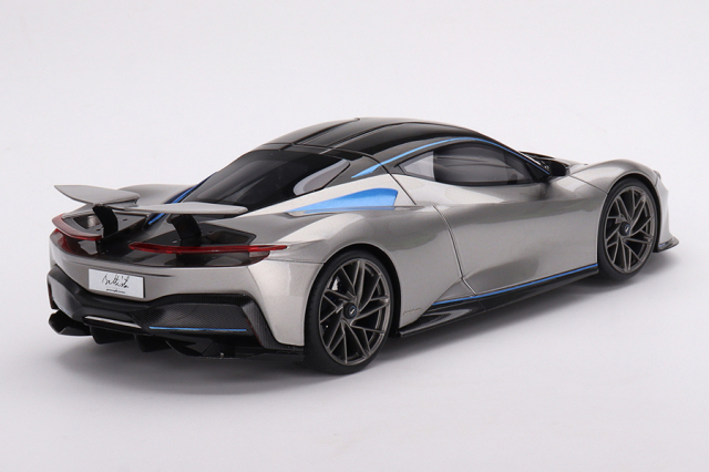 Top Speed 1/18 アウトモビリ ピニンファリーナ バッティスタ