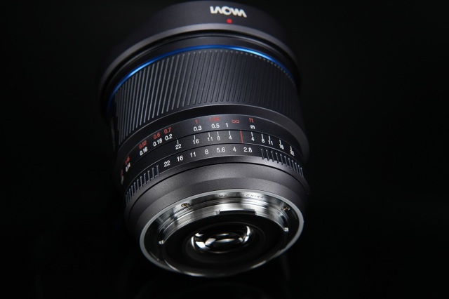 LAOWA 10mm F2 MFT