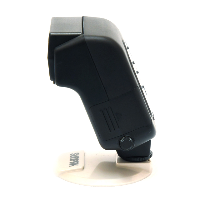 中古】コンタックス ストロボ TLA 30【B】