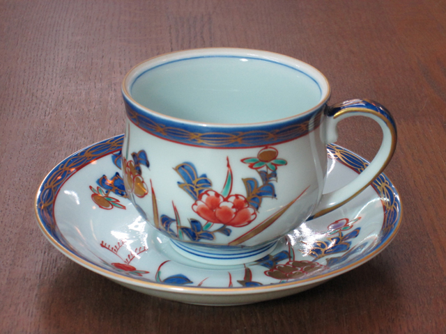 有田焼 華山萬右衛門 古伊万里岩牡丹 コーヒー碗皿