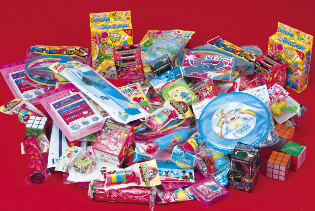 豪華版おもちゃ詰め合わせセット（100個入） - 景品なら粗品屋本舗