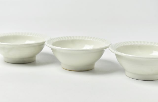 阿部春弥 ルリ縁しのぎ3.5寸鉢 ｜ 暮らしのうつわ花田 和食器 通販