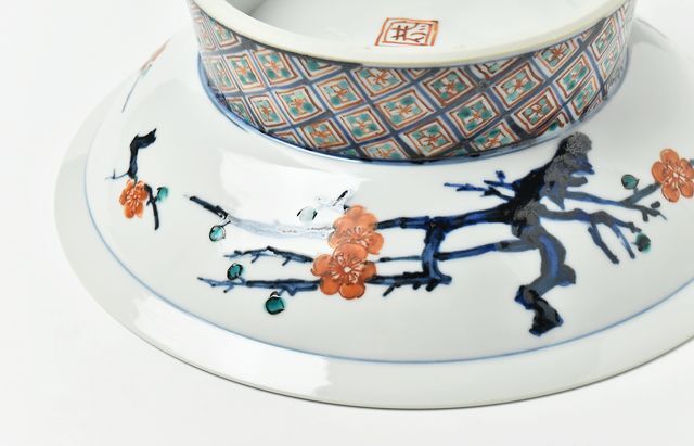 山本恭代 33 色絵梅水仙菊図台皿 ｜ 暮らしのうつわ花田 和食器 通販