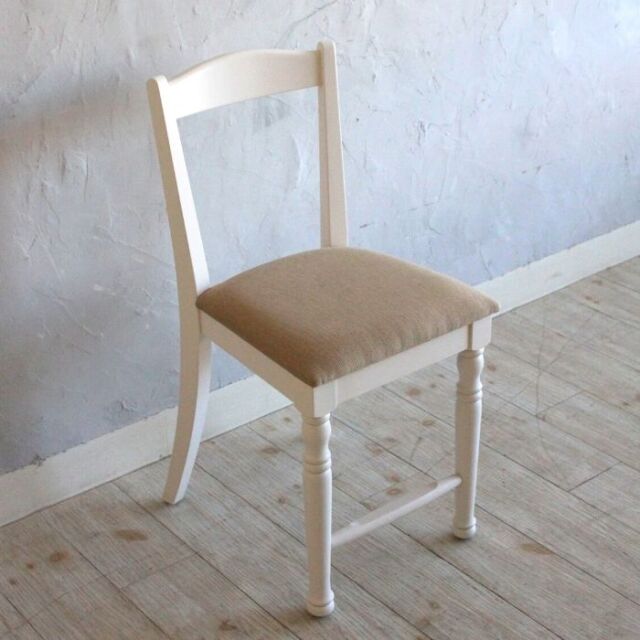 学習椅子 リリーホワイトチェア