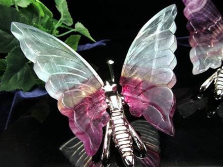 ☆天然石ならではの色彩！☆美学や精神的成長、変化、復活の象徴！蝶々