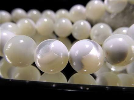 ☆一連☆美品☆ホワイト☆マザーオブパール【白蝶貝
