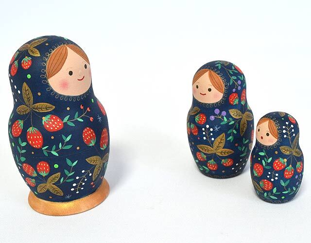 ホフロマネイビーのマトリョーシカ 北向邦子作｜木のおもちゃ ポプリの森