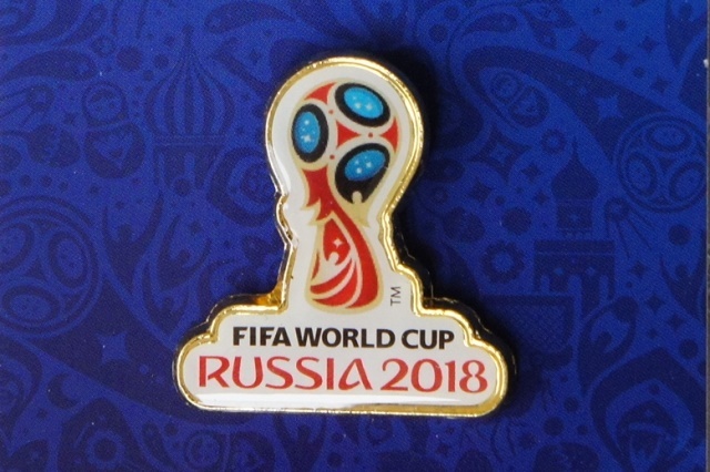 FIFAサッカーワールドカップ2018 公式エンブレム ピンバッジ Aタイプ