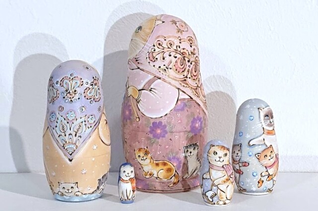 イリーナ・ヴァトゥルーシキナ作 ネコマトリョーシカ 5ピース ＜ネコ