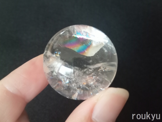虹入り水晶丸玉（丸玉）【R-Quartz24-003】