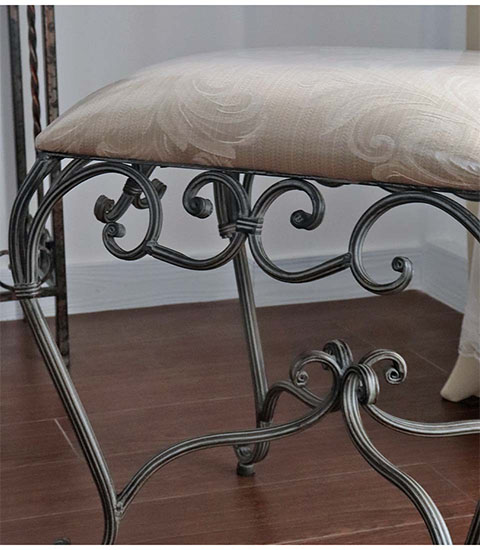 アンティーク調 おしゃれなアイアンコンパクトスツール 猫脚