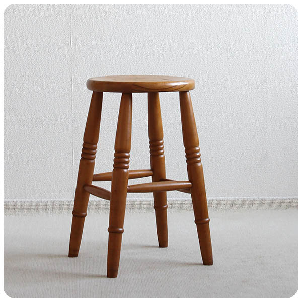 イギリス ヴィンテージ ウッドスツール 木製椅子 丸スツール