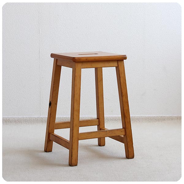 スコットランド ヴィンテージスタイル スクール スツール 木製