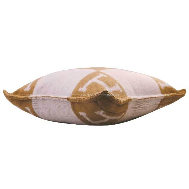 HERMES エルメス クッション アヴァロン PM エクリュ/キャラメル