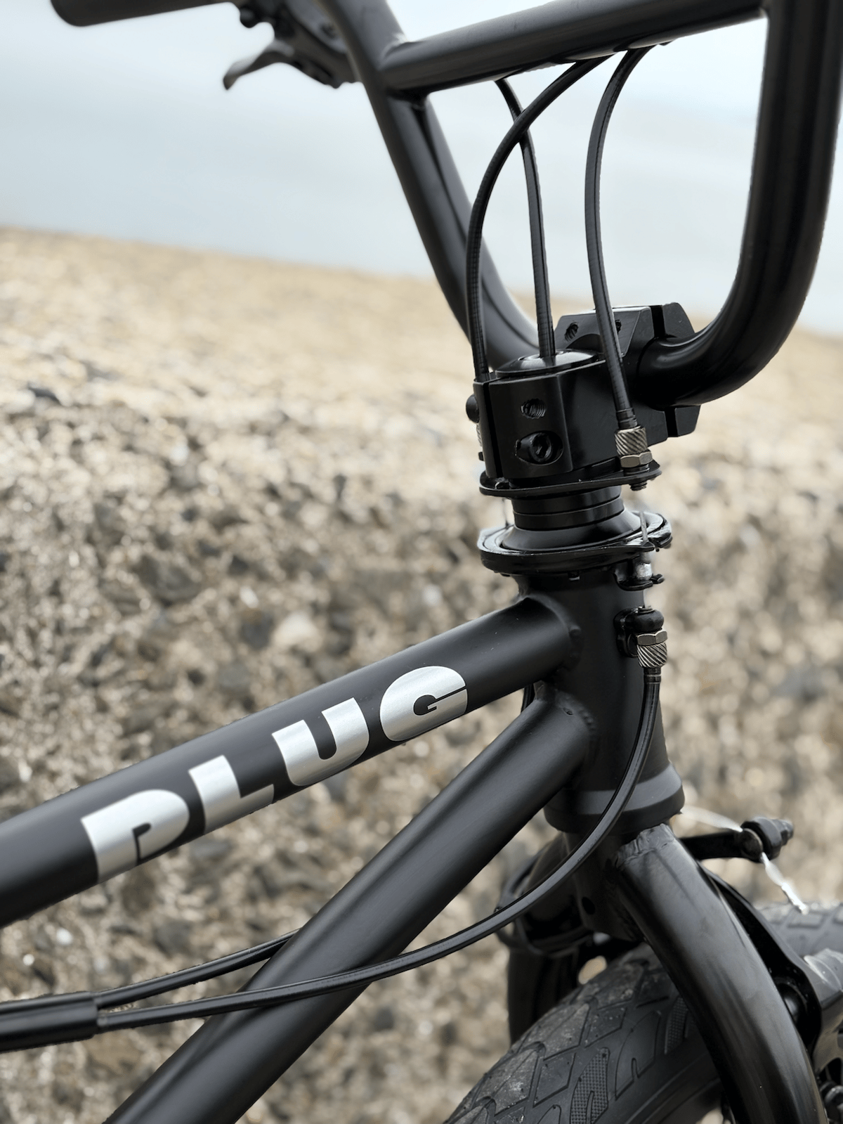 TNB PLUG16 BLACK | CRANK WEB STORE