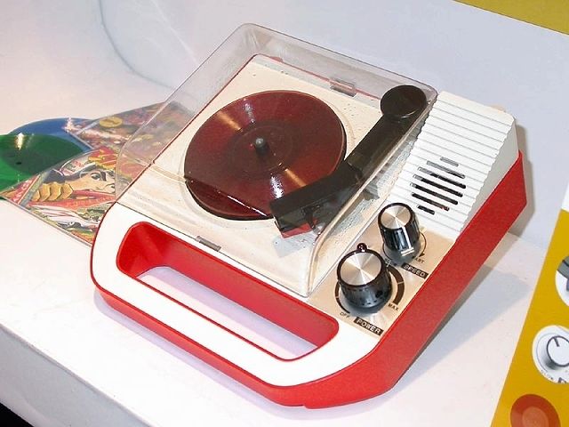 バンダイ 8盤専用ポータブルプレイヤー （初回限定品） | トイズ・スタイル