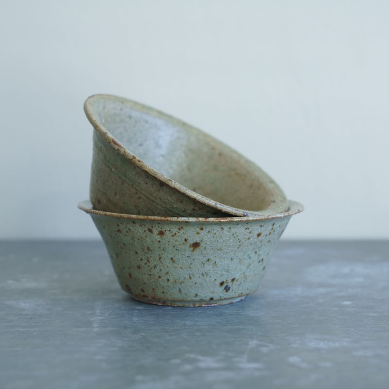 柏井 羊 / リム小鉢【翡翠釉】 | Gallery KIANU