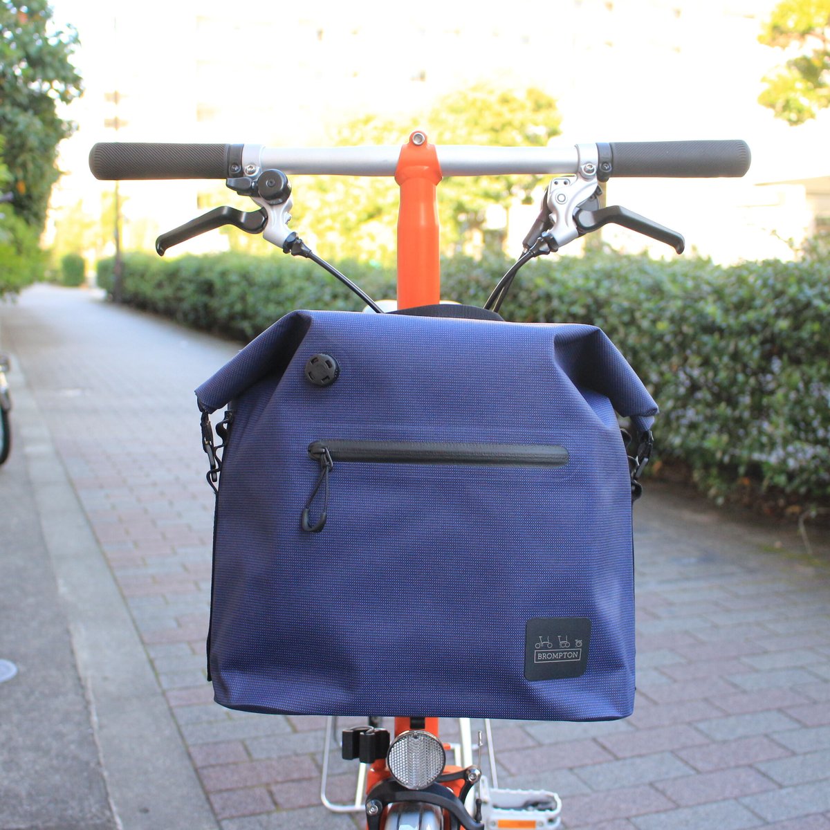 BROMPTON Roll Top Waterproof Bag 9L [Navy] | WA