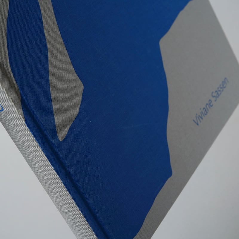 ROXANE Ⅱ / Viviane Sassen(ヴィヴィアン・サッセン) | bookob