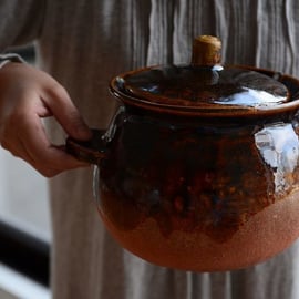 3月28日12:00より販売開始！壷田亜矢さん＆和宏さんの耐火土鍋で